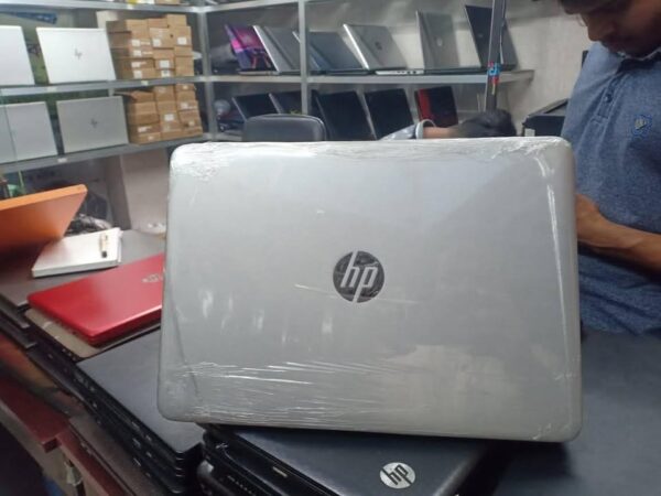 Hp i5 6th gen processor RAM 8GB SDD 256GB Modal Used Laptop Sale In Jaleshwaritala, Bogra Sadar.