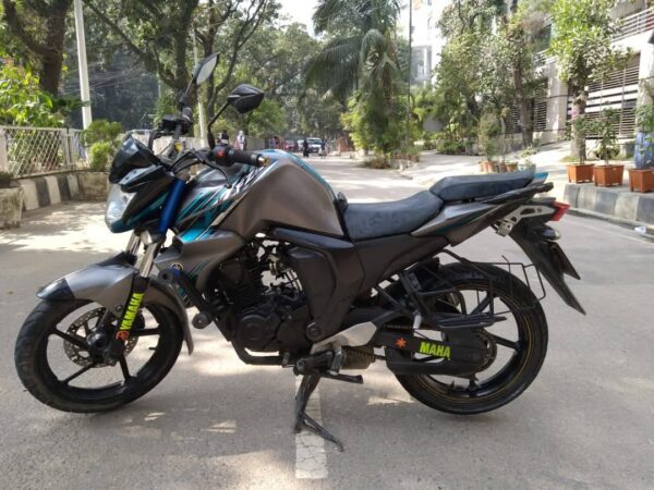 Yamaha Fzs V2 Fi Motorcycle For Sale at Uttara House Building in Dhaka.