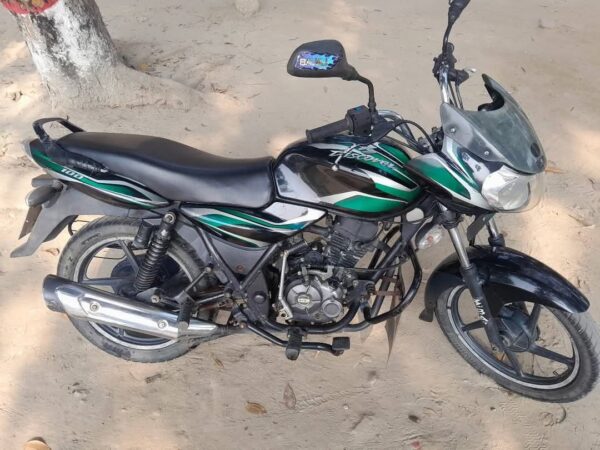 Bajaj Discover 100cc Motorcycle For Sale at Ghatail, Tangail in Dhaka.