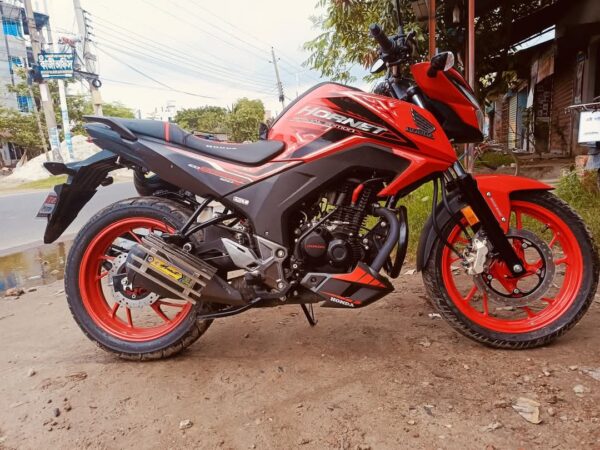 Honda Hornet 160cc Motorcycle For Sale in Khulna.