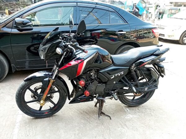 TVS RTR 2v 160cc Motorcycle For Sale at Kornofuli Moijjartech in Chattogram.