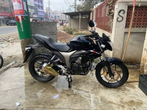 Suzuki Gixxer 150cc Motorcycle For Sale at Ghatail Tangail in Dhaka.