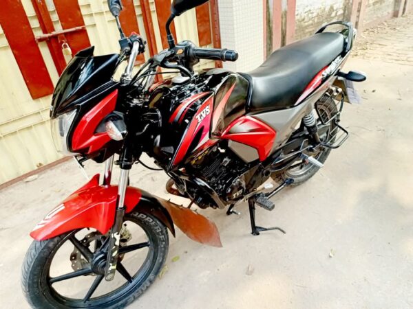 Tvs Stryker 125cc Motorcycle For Sale at Bogura Shahor in Rajshahi.