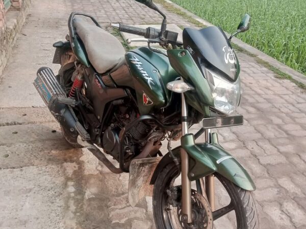 Hero Hunk 150cc Motorcycle For Sale in Khulna.