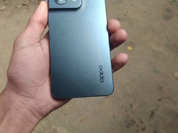 Oppo Reno 8 Mobile Phone For Sale at Mawna Chowrasta Sreepur Gazipur in Dhaka.