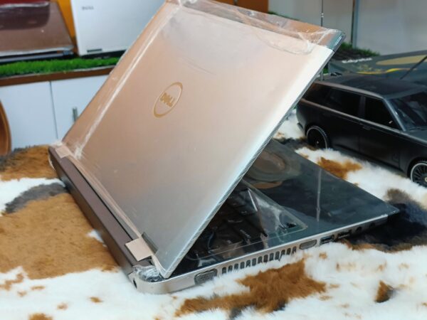 Dell Core i5 4GB RAM Used Laptop Sale in Agrabad Chowmuhoni Sheikh Mujib Road, Chittagong.