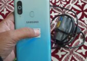 Samsung M40 Ram 6gb rom 128gb Modal Used Mobile Phone Sale In Foridabad, Gendaria, Dhaka.