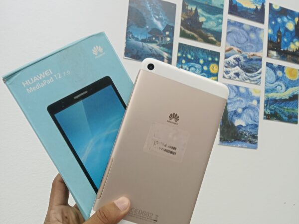 Huawei 4G, Samsung 3G huawei t2/J max 2/16 GB ,1.5/8 GB Modal Used Tab Sale In Mulatol, Rangpur.