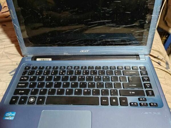 Acer core i3 3rd gen Ram 4 gb ssd 128 gb Modal Used Laptop Sale In Gazipur, Chandura, Dhaka.