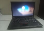 Lenovo Intel core i5 2nd gen @2.40GHz 4GB RAM Modal Used laptop Sale In Middle badda Gulshan, Dhaka.