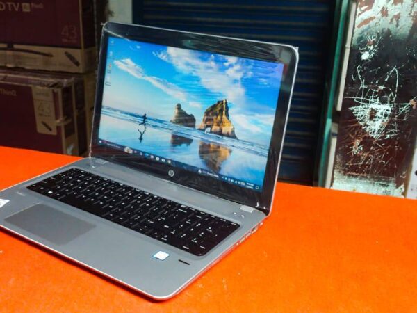 Hp 450 g4 i5 7th gen 8GB RAM 128GB SSD Modal Laptop Sale In Khilgaon police station, Dhaka.