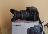 Canon 550D with 18-55mm lens full fresh box condition Camera Used For Sale In Kurigrum.