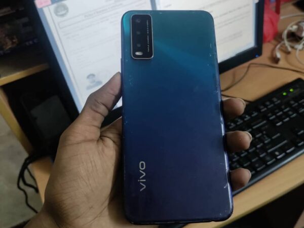 Vivo Y20 2021 Mobile Phone For Sale at Rajarbagh Mor in Dhaka.