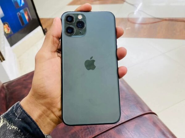 iPhone 11 Pro 64 GB Mobile Phone For Sale at Nischintapur Stand, Ashulia, Savar in Dhaka.