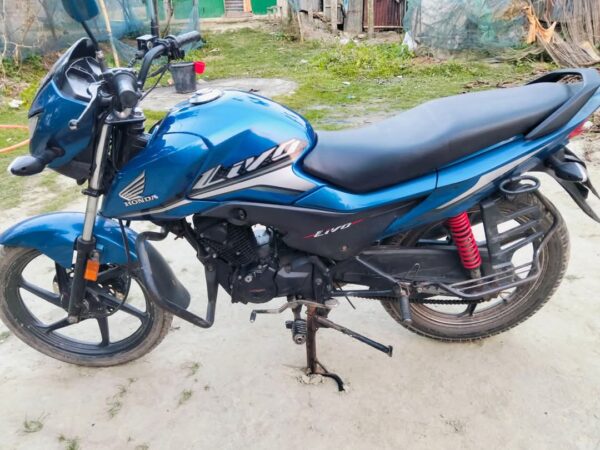 Honda Livo 110cc Motorcycle For Sale at Netrokona in Mymensingh.