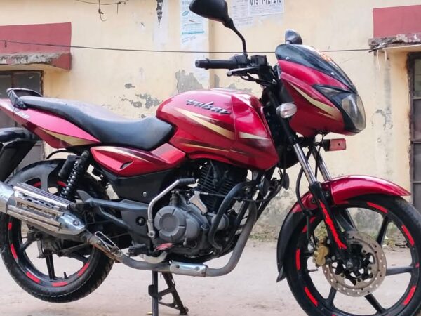 Bajaj Pulsar SD 2017 Motorcycle For Sale at Uttara, Abdullahpur in Dhaka.