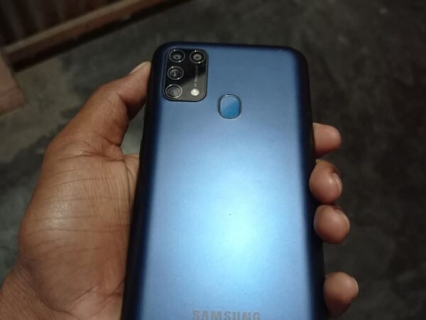 Samsung M31 Mobile Phone For Sale at Sherpur Nondir Bazar in Mymensingh.