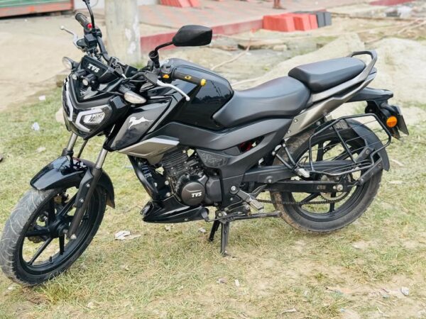 Tvs Raider Motorcycle For Sale at Bashail, Narsingdi Sadar in Dhaka.