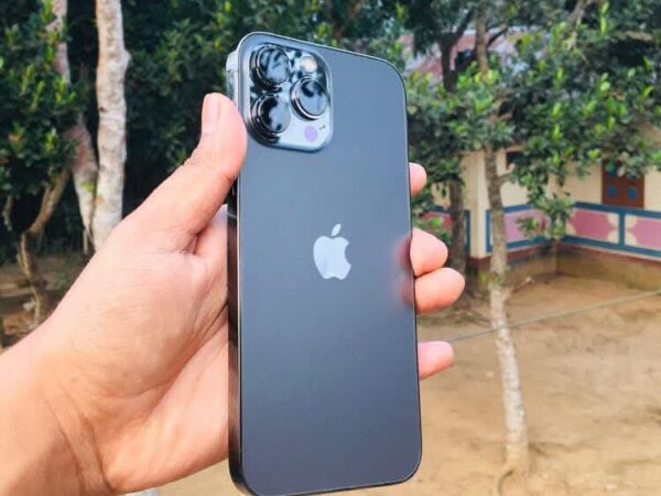 iPhone 13 Pro Max Mobile Phone For Sale at Moulvibazar Shomsernoghor in Sylhet.