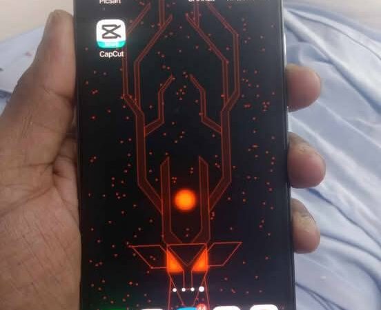 Vivo S1 Mobile Phone For Sale at Kalurghat Road in Chattogram.