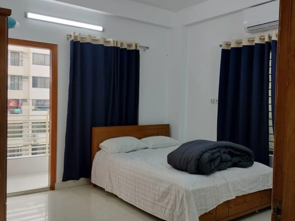 Luxurious 3-Bedroom Apartment for Long-Term Stay in Bashundhara R/A: A Perfect Home for Foreigners a