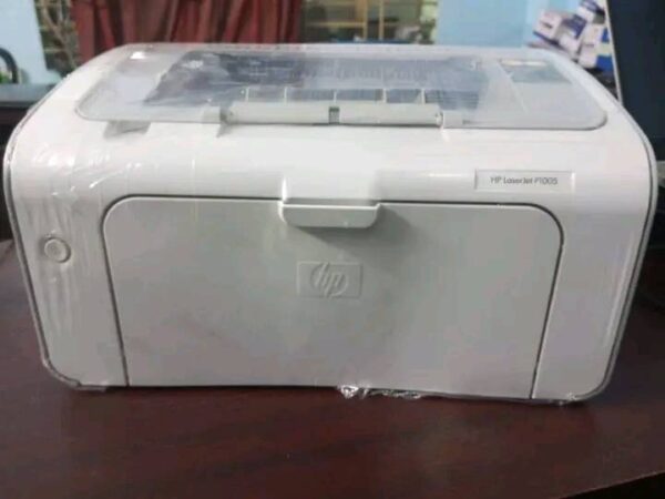 HP LaserJet p1005 ফুল ফ্রেশ প্রিন্টার ১ মাস রিপ্লেস গ্যারান্টি সহ মাত্র ৭ হাজার জলেশ্বরীতলা, বগুড়া