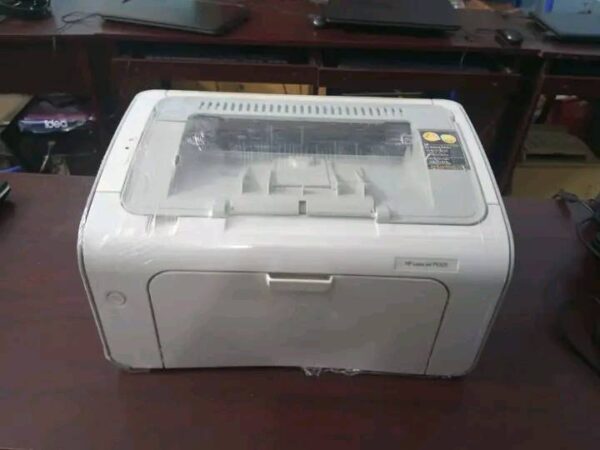 HP LaserJet p1005 ফুল ফ্রেশ প্রিন্টার ১ মাস রিপ্লেস গ্যারান্টি সহ মাত্র ৭ হাজার জলেশ্বরীতলা, বগুড়া