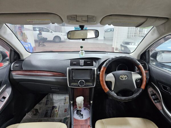 একটি Toyota Allion-A15 2010 মডেল এর গাড়িটি বিক্রি হবে টিক্কাপাড়া, মোহাম্মদপুর, ঢাকা-১২০৭।