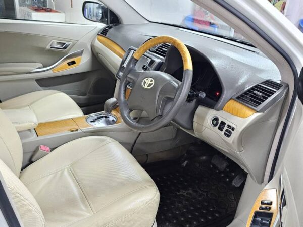 Toyota Allion-A15 G 2009 মডেল এর গাড়িটি বিক্রি হবে শ্যামলী রিং-রোড, টিক্কাপাড়া, মোহাম্মদপুর, ঢাকা