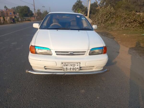 TOYOTA CORSA 1997 model ১৩০০ সিসি ইন্জিন গাড়িটি বিক্রয় করা হবে নওগাঁ জেলা সদর।