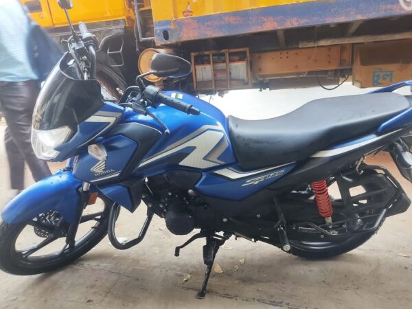 Honda SP 125cc PGM FI Motorcycle For Sale in Barisal.