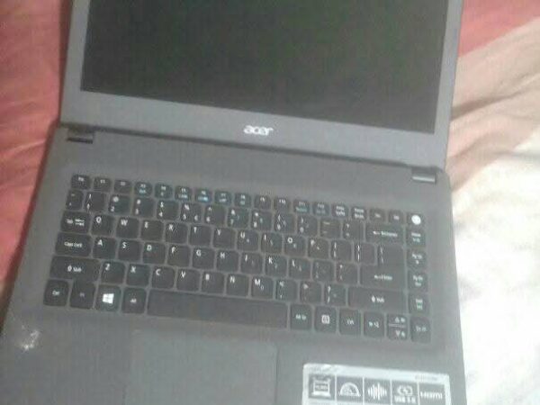 Acer Core i3 5 Gen Laptop For Sale at Badda in Dhaka.