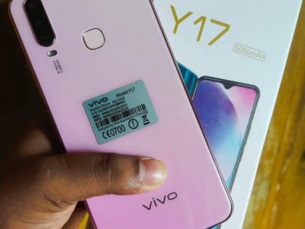 Vivo Y17 8/256 GB Modal Mobile Phone Sale In Dhaka Hatirpul Nahar Plaza.