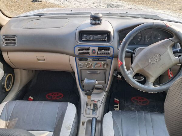 TOYOTA 111 Crystal Model 1997 Japan Used For Sale In Shingtola, Thana – Sutrapur, Dhaka 1100.