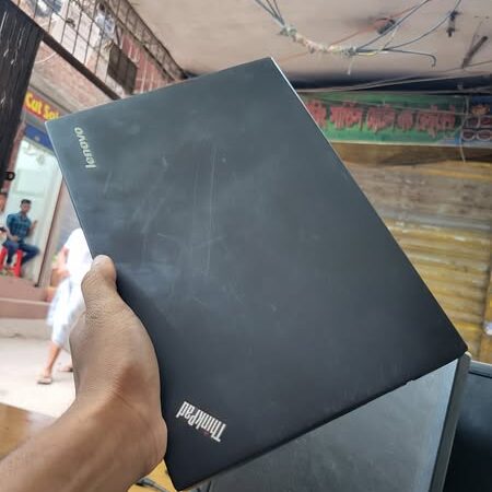Lenovo Thinkpad Core i5 5th gen Used Laptop Sale In Shahjadpur Confidence Tower Badda Dhaka.