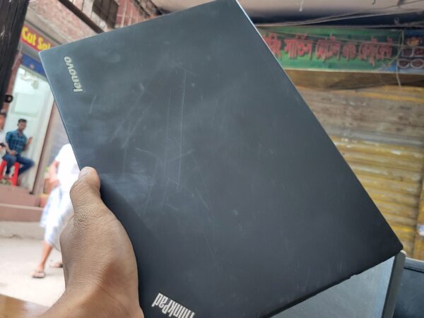 Lenovo Thinkpad Core i5 5th gen Used Laptop Sale In Shahjadpur Confidence Tower Badda Dhaka.