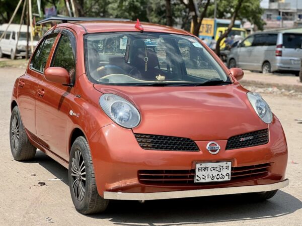 Nissan March Model 2004 Used Car Sale In 151/C, Jafrabad, Mohammadpur, Dhaka-1207.