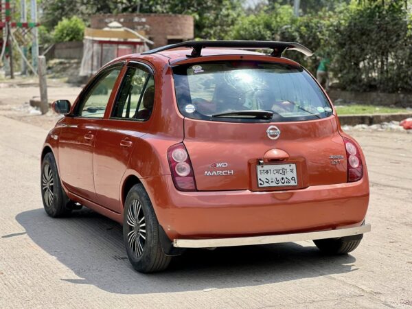 Nissan March Model 2004 Used Car Sale In 151/C, Jafrabad, Mohammadpur, Dhaka-1207.