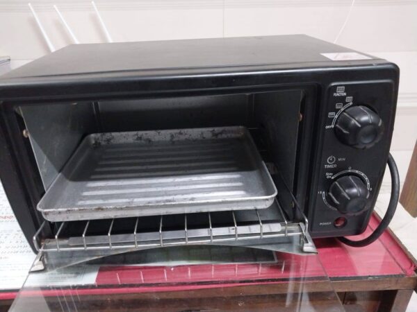 Mistral oven 9 litter Used For Sale In Dhanmondi Zigatola.