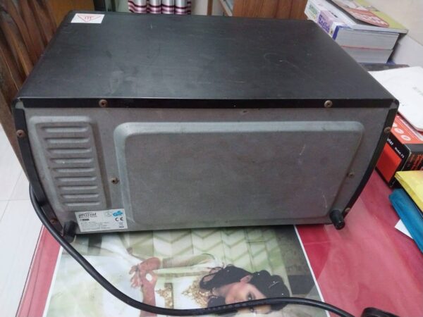 Mistral oven 9 litter Used For Sale In Dhanmondi Zigatola.