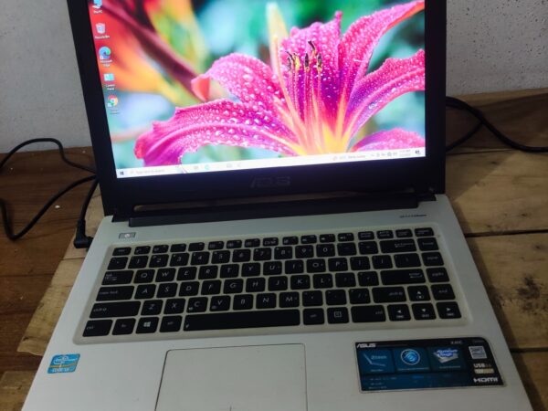 Asus Intel Core3 3rd Gen 2.60ghy laptop for sale in Kushtia Sadar Police Line School Gate