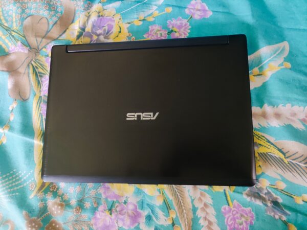 Asus Intel Core3 3rd Gen 2.60ghy laptop for sale in Kushtia Sadar Police Line School Gate