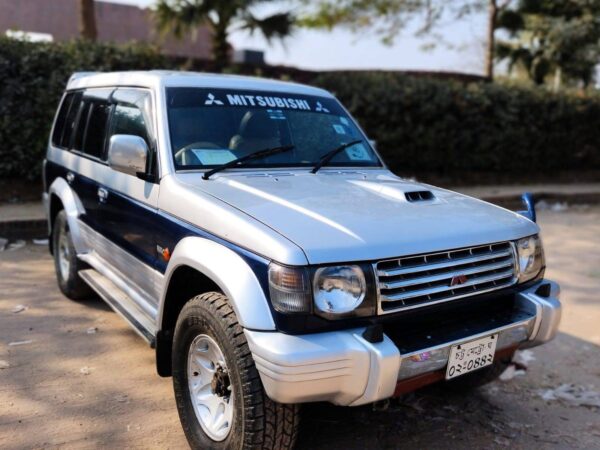 Mitsubishi Pajero V6 (1995) Model Sale In Akash Enterprise 151, Buddhijibi Road Mohammadpur Dhaka
