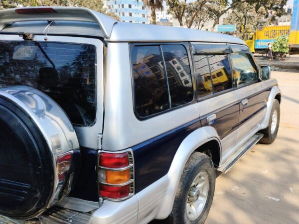 Mitsubishi Pajero V6 (1995) Model Sale In Akash Enterprise 151, Buddhijibi Road Mohammadpur Dhaka