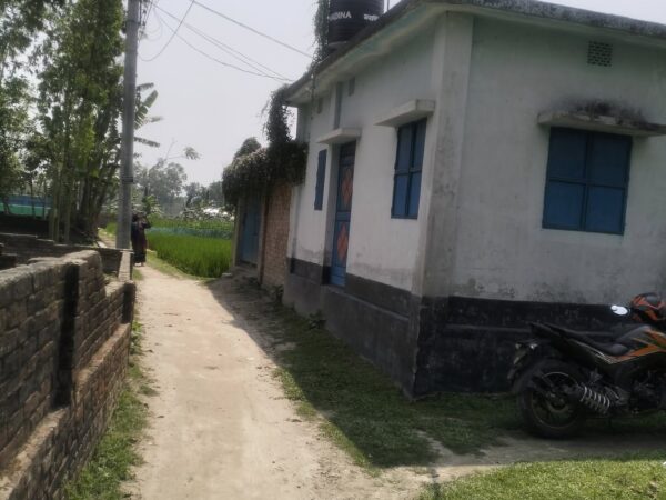 ১০ শতক জমি+বাড়ি সহ,বিক্রি করা হবে বেগম রোকেয়া বিশ্ববিদ্যালয়, সরদারপাড়া ব্রাইট ফিউচার ছাত্রাবাস,