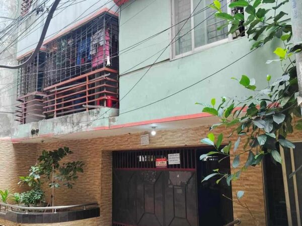Flat For Sale at Moghbazar in Dhaka.