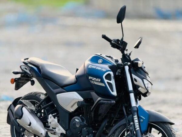 Yamaha FZ-S V3 Motorcycle For Sale at Enayetpur, Sirajganj in Rajshahi.