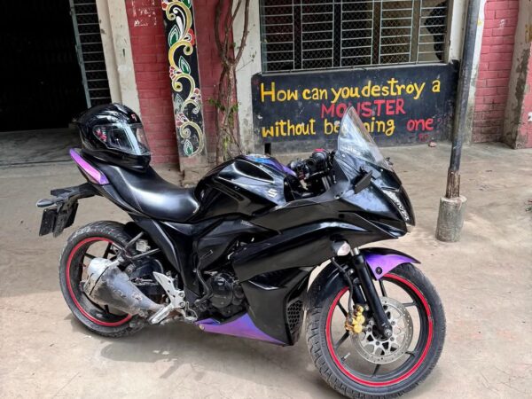 Suzuki Gixxer SF DD Motorcycle For Sale at Demra, Sanarpar, Signboard in Dhaka.