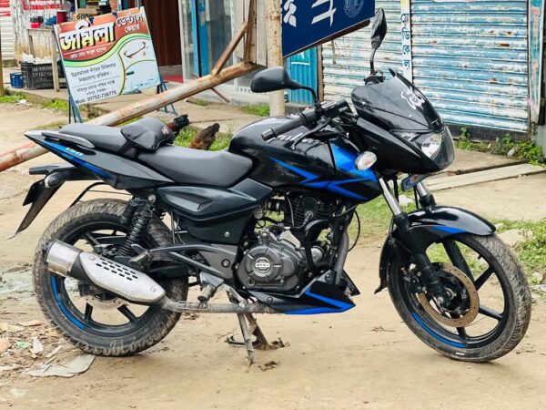 Bajaj Pulsar Double Disc 150cc Motorcycle For Sale at Shokhipur, Tangail in Dhaka.