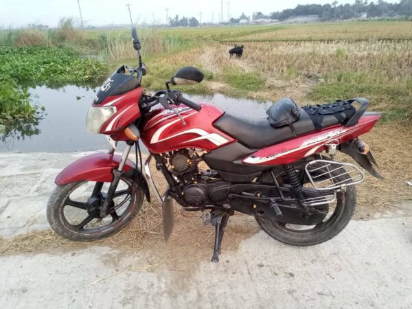 TVS Metro 100cc Motorcycle For Sale at Ullah Para, Sirajganj in Rajshahi.